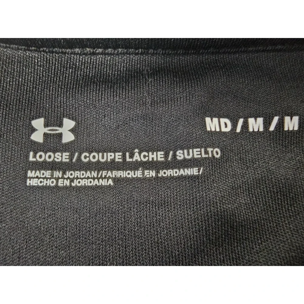 Under Armour black tshirt loose‎ Adult Medium